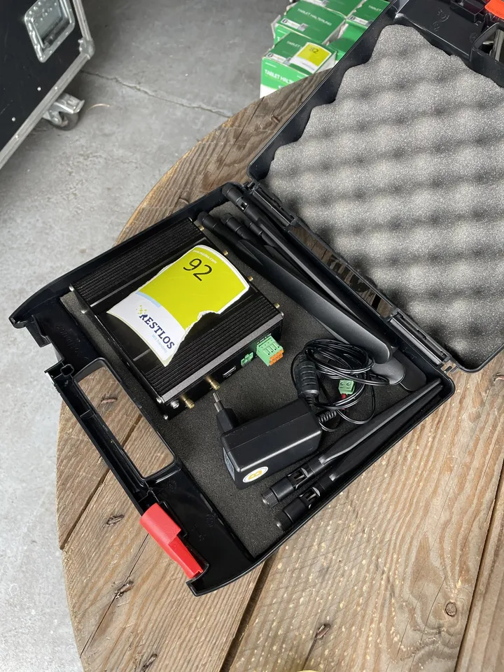 Milesight UR75-G500L-G-W LTE Router